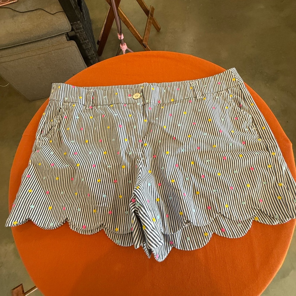 Crown & Ivy Blue and White Bermuda Shorts with Scalloped Hem w/ Matching Shirt